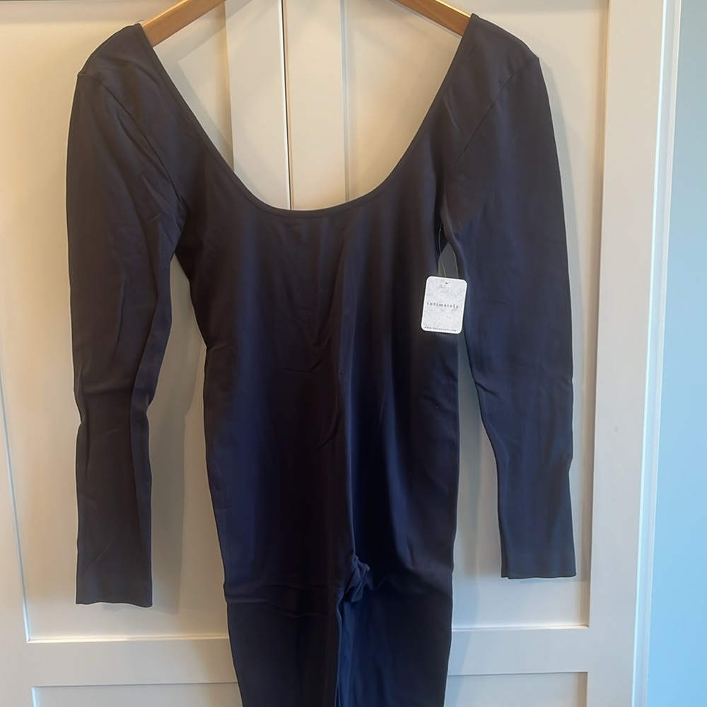 Free People balletcore low back Navy fitted Long Sleeve Catsuit NWT M/L - Picture 5 of 6